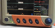 Goldway UT4000Apro 12.1 इंच TFT डिस्प्ले के साथ रोगी मॉनिटर का उपयोग करता है